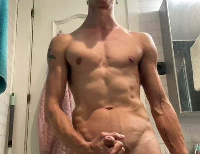 Russian Dude Humilates a Man Online and Cums