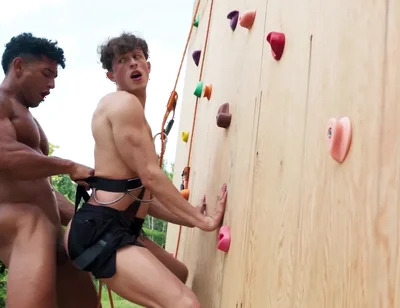 Shorts-off Sex On The Cliffs With Kenzo Alvarez