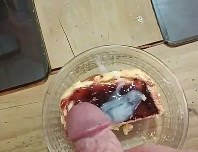 I Cum on Cake and Eat It with My Friend