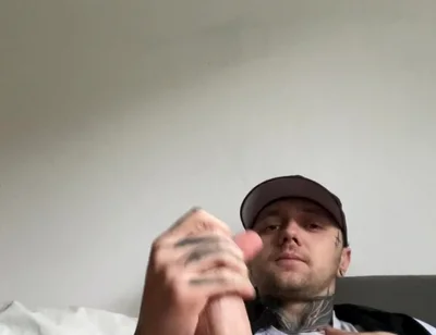 Young Tattoed Man Jerk off His Big Dick
