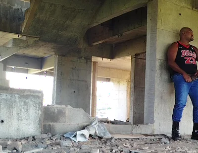 I Went to Pee at the Construction Site and Felt Like Getting up to Some Mischief.