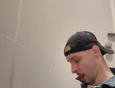 Gay Skinhead Kinkysirius Take a Gold Shower Public Toilet