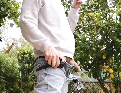 Hot Guy's Outdoor Pissing