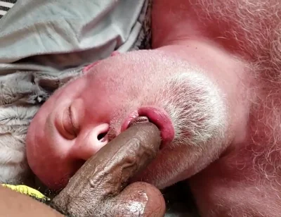 Bear Jerks off with Cum on His Feet