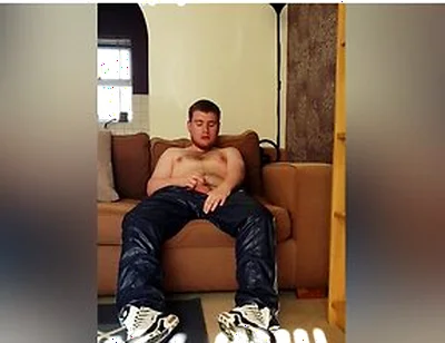Topless Adidas Calsurf Wank