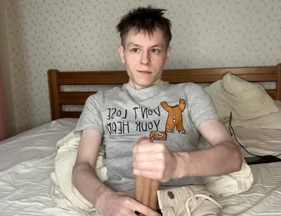 Three Days Abstinence Ends in Twink Bed Flooding