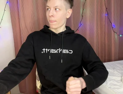 Twink Prostate Tingles During Intense Solo Hand Pump