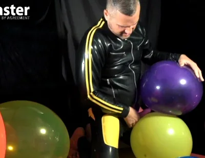 Looning Balloon Play No Pop Then Pops