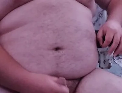 Chubby Guy Masturbating
