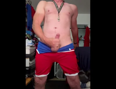 Jockdad87 Shoots a Load in His Wrestling Singlet