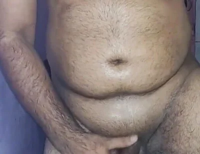 Beefy Hairy Muscular Man Cumshot Video
