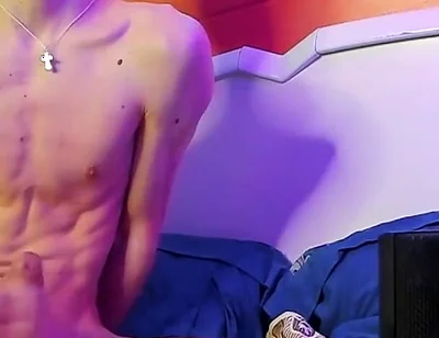 Teen Cums a Lot From a Vibrator in the Ass