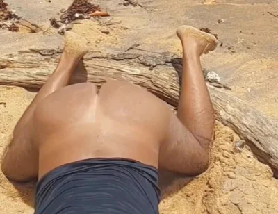 Ladysilva My Sexy Ass on the Beach