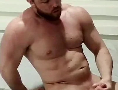 Muscular Blonde Musturbating