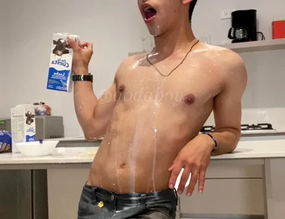 Shower Milk and Cum