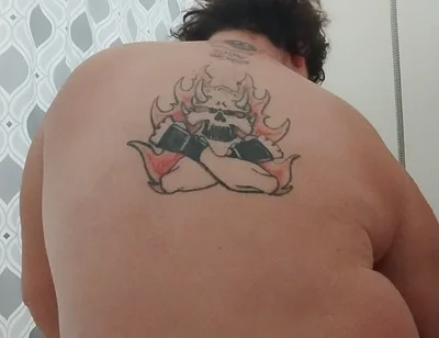 Tell Me Does My Ass Look Clean to You?