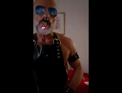 Skindad Gar Lighting