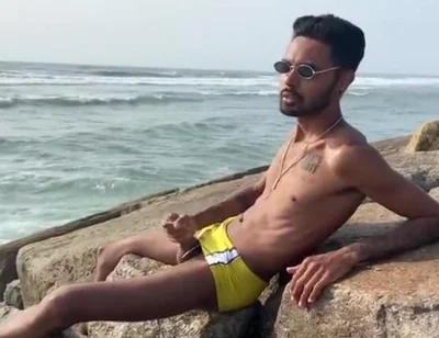 Magrelo Do Pau Grande Punheta on the Beach