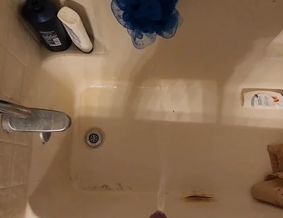 Pissing in the Tub.